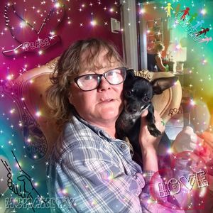 Meet your Posher, Libby